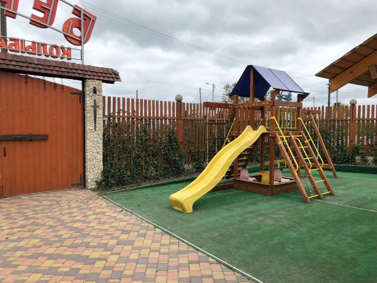 Akvalis Комплекс Для Отдыха Burlach'ya Balka Exterior photo