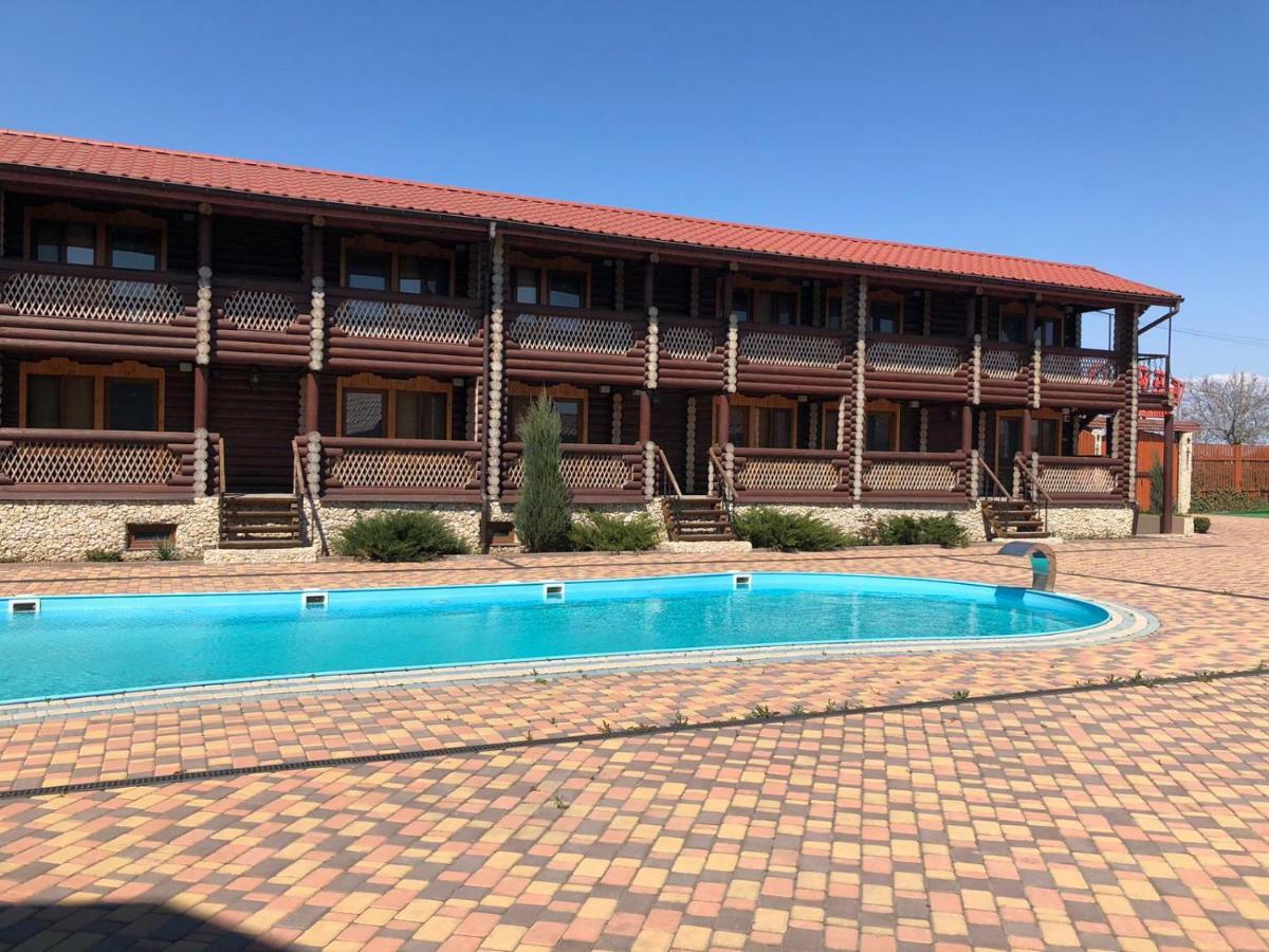Akvalis Комплекс Для Отдыха Burlach'ya Balka Exterior photo